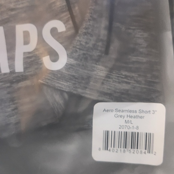 ❌CLEARANCE❌Fourlaps Aero Seamless Athletic Short 3” | Heather Grey | NEW/NWT☑️👟 - Picture 9 of 9
